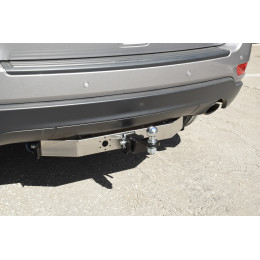 JGC-13-991124.00 PT GROUP Фаркоп с нержавеющей накладкой на Jeep Grand Cherokee IV WK2 2014-2021 без подрезки бампера. Тип шара: E (легкосъемный шар под квадрат). Нагруз