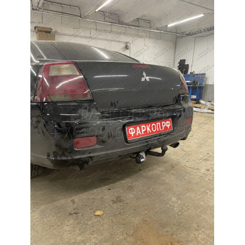MI 17 AVTOS Фаркоп на Mitsubishi Galant седан/хетчбек 2004-2012. Необходима подрезка бампера. Тип шара: A. Нагрузки: 750/50 кг, масса фаркопа 12,5 кг (без электрики в комплекте)