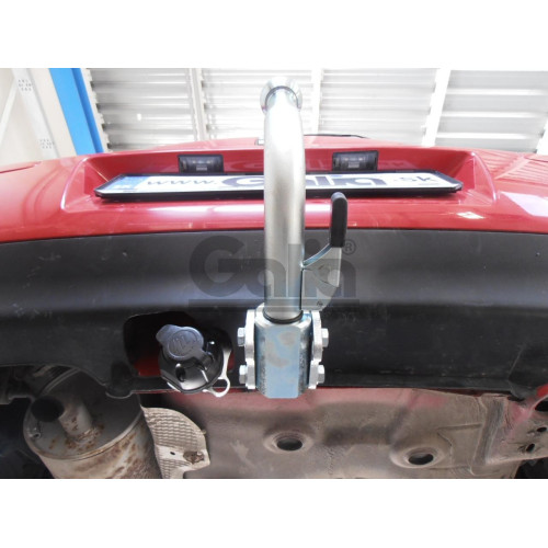S058C GALIA Полностью оцинкованный фаркоп на SEAT Ibiza III 2002-2008. Подрозетник убирается за бампер. Тип шара: C (горизонтальный съемный). Невидимый вырез бампера. Нагрузки: 1200/50 кг, масса фаркопа 15,1 кг