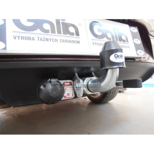 S092C GALIA Полностью оцинкованный фаркоп на SEAT Altea 2004-2015, в т.ч. Altea Freetrack / Altea XL. Тип шара: C (горизонтальный съемный). Подрезка бампера. Нагрузки: 1650/75 кг, масса фаркопа 18,36 кг