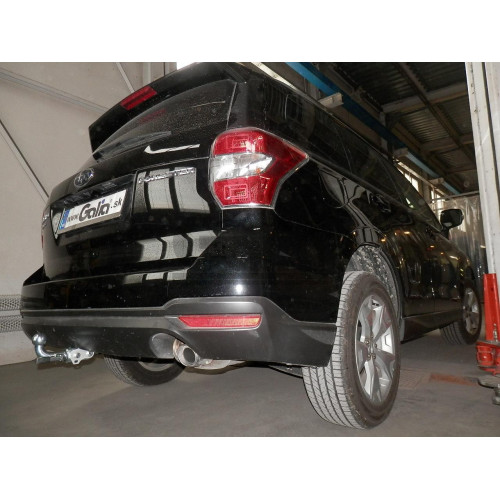 S106V GALIA Полностью оцинкованный фаркоп на Subaru Forester 2013-2018. Тип шара: AV (вертикальное быстросъемное крепление шара на ключе). Невидимый вырез бампера. Нагрузки: 2200/90 кг, масса фаркопа 17,77 кг