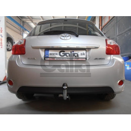 T056C GALIA Полностью оцинкованный фаркоп на Toyota Auris хетчбек 2007-2013, 2013-2018. Тип шара: C (горизонтальный съемный). Установка без снятия и выреза бампе
