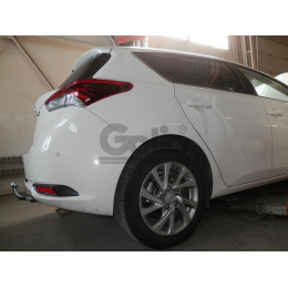 T056C GALIA Полностью оцинкованный фаркоп на Toyota Auris хетчбек 2007-2013, 2013-2018. Тип шара: C (горизонтальный съемный). Установка без снятия и выреза бампе