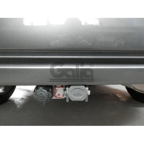 T067C GALIA Полностью оцинкованный фаркоп на Toyota Corolla хетчбек 3/5 дверей 2002-2007. Тип шара: C (горизонтальный съемный). Невидимый вырез бампера. Нагрузки: 1300/75 кг, масса фаркопа 14,87 кг