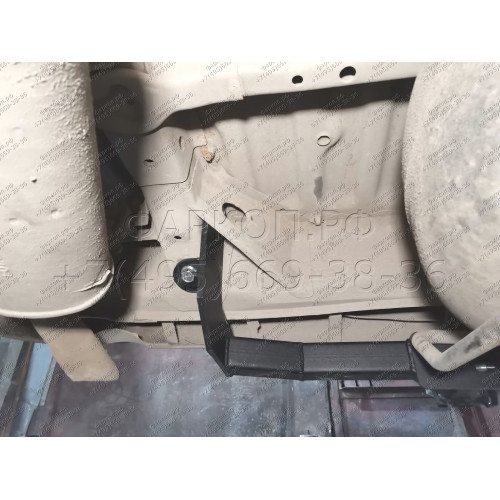 H.T58.E HALTY Фаркоп на Toyota Hiace Regius, Toyota Regius, Toyota Touring Hiace 1997-2002 без подрезки бампера. Тип шара: E. Нагрузки: 750/75 кг, масса фаркопа 14,6 кг