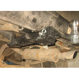 FA 0611-E Бизон Фаркоп на UAZ Patriot 2004-2015 без подрезки бампера. Тип шара: E (легкосъемный шар под квадрат). Нагрузки: 3000/120 кг. Не комплектуется электр