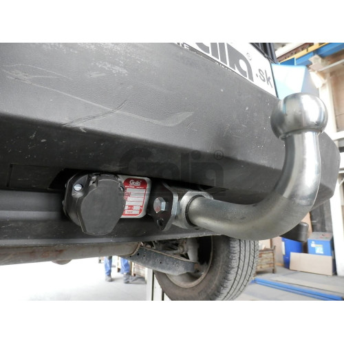 V069V GALIA Полностью оцинкованный фаркоп на Volkswagen Tiguan 2007-2016, Tiguan 2 2016-2024, Tiguan 3 2024-, VW Tayron 2024-, Audi Q3 2011-2019, 2019-2025, 2025-, SEAT Tarraco 2018-2024, 2024-. Подрозетник убирается за бампер. Тип шара: AV (вертикальное 