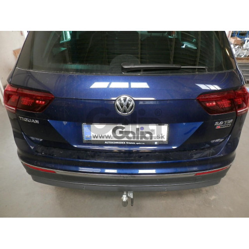 V069V GALIA Полностью оцинкованный фаркоп на Volkswagen Tiguan 2007-2016, Tiguan 2 2016-2024, Tiguan 3 2024-, VW Tayron 2024-, Audi Q3 2011-2019, 2019-2025, 2025-, SEAT Tarraco 2018-2024, 2024-. Подрозетник убирается за бампер. Тип шара: AV (вертикальное 