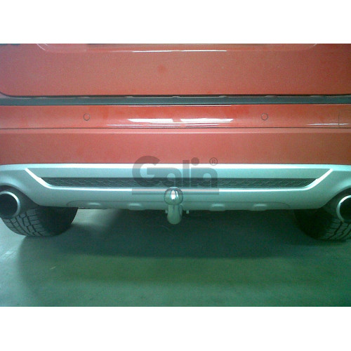 V070C GALIA Полностью оцинкованный фаркоп на Volvo XC60 2008-2017. Тип шара: C (горизонтальный съемный). Невидимый вырез бампера. Нагрузки: 2100/90 кг, масса фаркопа 16,57 кг