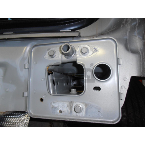 V070C GALIA Полностью оцинкованный фаркоп на Volvo XC60 2008-2017. Тип шара: C (горизонтальный съемный). Невидимый вырез бампера. Нагрузки: 2100/90 кг, масса фаркопа 16,57 кг