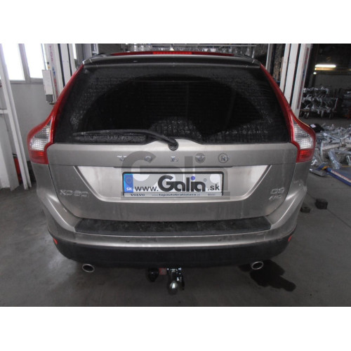 V070C GALIA Полностью оцинкованный фаркоп на Volvo XC60 2008-2017. Тип шара: C (горизонтальный съемный). Невидимый вырез бампера. Нагрузки: 2100/90 кг, масса фаркопа 16,57 кг