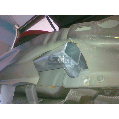 V070C GALIA Полностью оцинкованный фаркоп на Volvo XC60 2008-2017. Тип шара: C (горизонтальный съемный). Невидимый вырез бампера. Нагрузки: 2100/90 кг, масса фаркопа 16,57 кг