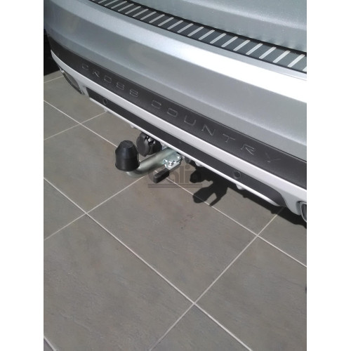 V070C GALIA Полностью оцинкованный фаркоп на Volvo XC60 2008-2017. Тип шара: C (горизонтальный съемный). Невидимый вырез бампера. Нагрузки: 2100/90 кг, масса фаркопа 16,57 кг