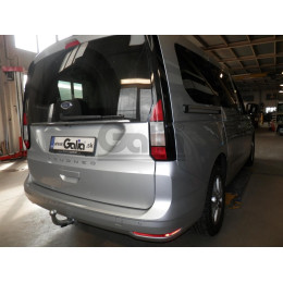 V090A GALIA Полностью оцинкованный фаркоп на Volkswagen Caddy 2020-, Ford Tourneo Connect 2022-, Ford Transit Connect 2022-. Тип шара: A. Установка без выреза бампера. Нагрузки: 1500/80 