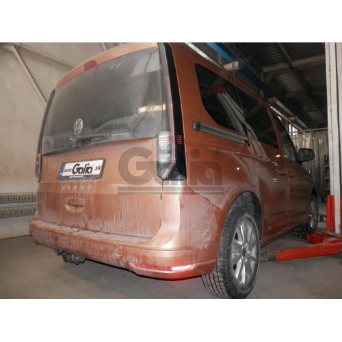 V090A GALIA Полностью оцинкованный фаркоп на Volkswagen Caddy 2020-, Ford Tourneo Connect 2022-, Ford Transit Connect 2022-. Тип шара: A. Установка без выреза бампера. Нагрузки: 1500/80 кг, масса фаркопа 15,72 кг