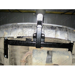 FA 0958-E Бизон Фаркоп на Mitsubishi Outlander 2003-2007 без подрезки бампера. Тип шара: E (легкосъемный шар под квадрат). Нагрузки: 2700/120 кг. Не комплектуется эл
