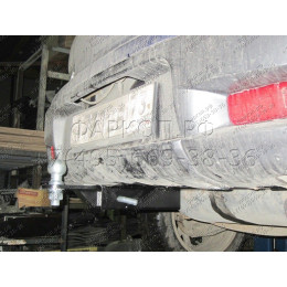 FA 0958-E Бизон Фаркоп на Mitsubishi Outlander 2003-2007 без подрезки бампера. Тип шара: E (легкосъемный шар под квадрат). Нагрузки: 2700/120 кг. Не комплектуется эл