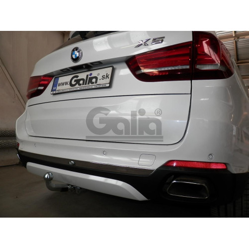 B017A GALIA Полностью оцинкованный фаркоп на BMW X5 E70 2007-2013, X5 F15 2013-2018, BMW X6 F16 2014-2019, кроме моделей с M-пакетом. Подрозетник убирается за бампер. Тип шара: A. Невидимый вырез бампера. Нагрузки: 3500/140 кг, масса фаркопа 16,52 кг