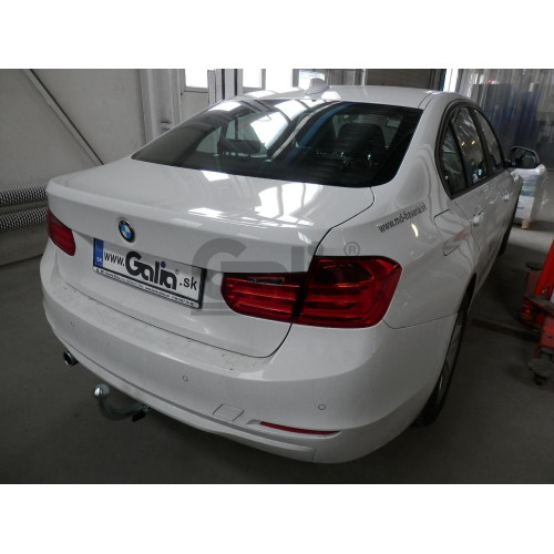 B021A GALIA Полностью оцинкованный фаркоп на BMW 3-Series седан/универсал 2011-2018, BMW 1-Series 2011-2019. Подрозетник убирается за бампер. Невидимый вырез бампера. Тип шара: A. Нагрузки: 1900/75 кг, масса фаркопа 12,82 кг