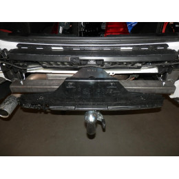 B021A GALIA Полностью оцинкованный фаркоп на BMW 3-Series седан/универсал 2011-2018, BMW 1-Series 2011-2019. Подрозетник убирается за бампер. Невидимый вырез бампер