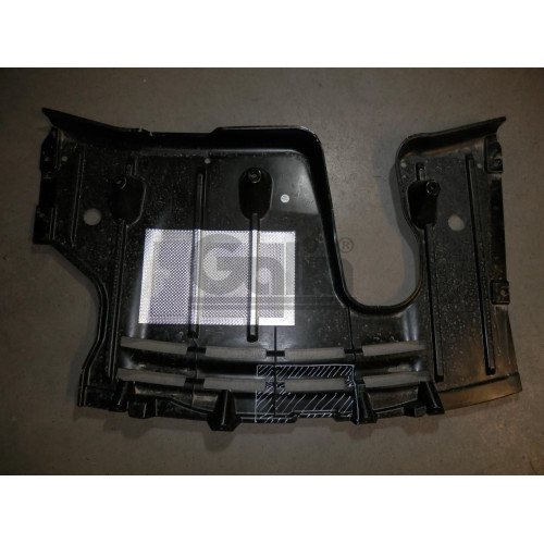 B021A GALIA Полностью оцинкованный фаркоп на BMW 3-Series седан/универсал 2011-2018, BMW 1-Series 2011-2019. Подрозетник убирается за бампер. Невидимый вырез бампера. Тип шара: A. Нагрузки: 1900/75 кг, масса фаркопа 12,82 кг