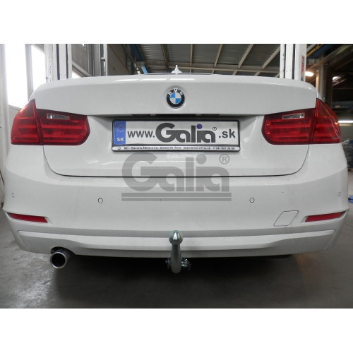 B021A GALIA Полностью оцинкованный фаркоп на BMW 3-Series седан/универсал 2011-2018, BMW 1-Series 2011-2019. Подрозетник убирается за бампер. Невидимый вырез бампера. Тип шара: A. Нагрузки: 1900/75 кг, масса фаркопа 12,82 кг