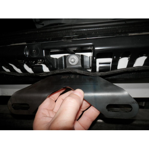 B021A GALIA Полностью оцинкованный фаркоп на BMW 3-Series седан/универсал 2011-2018, BMW 1-Series 2011-2019. Подрозетник убирается за бампер. Невидимый вырез бампера. Тип шара: A. Нагрузки: 1900/75 кг, масса фаркопа 12,82 кг