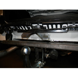 B021A GALIA Полностью оцинкованный фаркоп на BMW 3-Series седан/универсал 2011-2018, BMW 1-Series 2011-2019. Подрозетник убирается за бампер. Невидимый вырез бампер