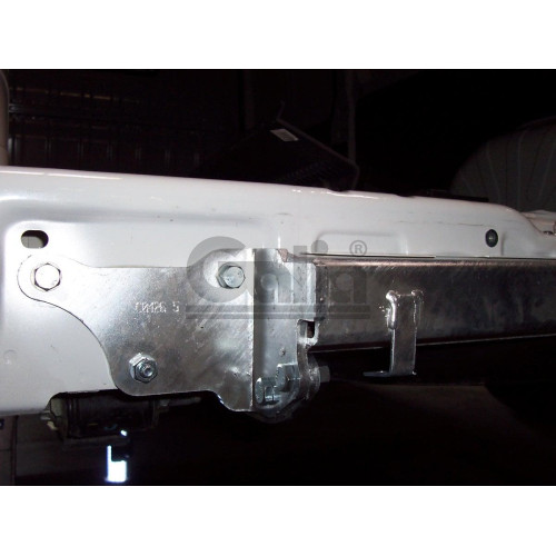 C042A GALIA Полностью оцинкованный фаркоп на Citroen Jumper 2006-, FIAT Ducato III 2006-, Peugeot Boxer 2006-, Opel Movano 2021-, Toyota Proace Max 2024- L1, L2, L3, L4. Тип шара: A. Установка без выреза бампера. Нагрузки: 3000/150 кг, масса фаркопа 20,32