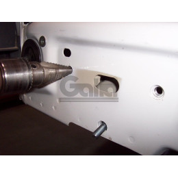 C042A GALIA Полностью оцинкованный фаркоп на Citroen Jumper 2006-, FIAT Ducato III 2006-, Peugeot Boxer 2006-, Opel Movano 2021-, Toyota Proace Max 2024- L1, L2, L3, L4. Тип шара: A. Установка без вырез