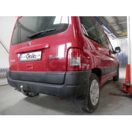 C043C GALIA Полностью оцинкованный фаркоп на Citroen Berlingo I 1996-2008, Berlingo First 2008-2012, Peugeot Partner I 1996-2008, Partner Origin 2008-2012. Особенности: для колесных баз 2690 мм и 26