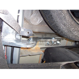 C051A GALIA Полностью оцинкованный фаркоп на Citroen C4 Picasso 2006-2013, Citroen C4 Grand Picasso 2006-2013, Peugeot 5008 2009-2017. Тип шара: A. Невидимая минимальная подрезка бампер
