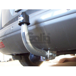 C051A GALIA Полностью оцинкованный фаркоп на Citroen C4 Picasso 2006-2013, Citroen C4 Grand Picasso 2006-2013, Peugeot 5008 2009-2017. Тип шара: A. Невидимая минимальная подрезка бампер