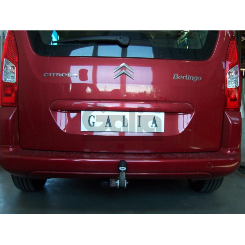 C052C GALIA Полностью оцинкованный фаркоп на Peugeot Partner II 2008-2018: L1 4380 мм., включая Partner II Tepee, Citroen Berlingo II 2008-2018: L1 4380 мм., Peugeot Partner III L1 2018-, Peugeot Rifter L1 2018-, Citroen Berlingo III L1 2018-, Toyota ProA