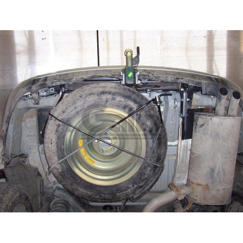 C054C GALIA Полностью оцинкованный фаркоп на Mitsubishi Outlander XL 2007-2012, Citroen C-Crosser 2007-2012, Peugeot 4007 2007-2012. Тип шара: C (горизонтальный съемный). Невидимый вырез бампера. Нагрузки: 2000/100 кг, масса фаркопа 20,47 кг