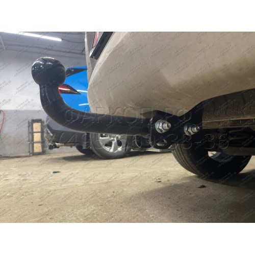 C107-A Лидер-плюс ТСУ для Xcite X-Cross 8 2024-, Chery Tiggo 8 2019-2024, Chery Tiggo 8 Pro 2021-2024, Chery Tiggo 8 Pro Max 2022- без выреза бампера. Тип шара: A. Нагрузки: 1200/75 кг, масса фаркопа 12,2 кг (без электрики в комплекте)