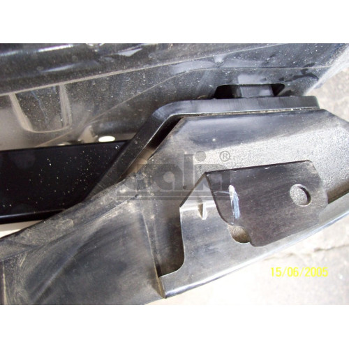 D034A GALIA Полностью оцинкованный фаркоп на Chevrolet Lacetti хетчбек 5 дверей 2004-2013, Daewoo Nubira хетчбек 5 дверей 2003-2013. Подрозетник убирается за бампер. Тип шара: A. Без выреза бампера. Нагрузки: 1300/75 кг, масса фаркопа 16,51 кг