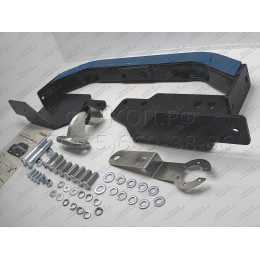 F.5714.002 BERG Фаркоп с нержавеющей накладкой на Toyota Land Cruiser Prado 120 2002-2009, Prado 150 (кроме Black Onyx) 2009-2023, Lexus GX470 2003-2009, Lexus GX460 2009-2023 без снятия и подрезки ба
