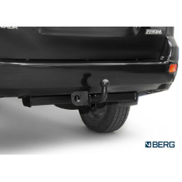 F.6018.001 BERG Фаркоп на Lada Priora 2007-2018, Lada 2110/2111/2112 1995-2007 без снятия и подрезки бампера. Тип шара: A. Нагрузки: 900/75 кг, масса фаркопа 12 кг (без электрики 