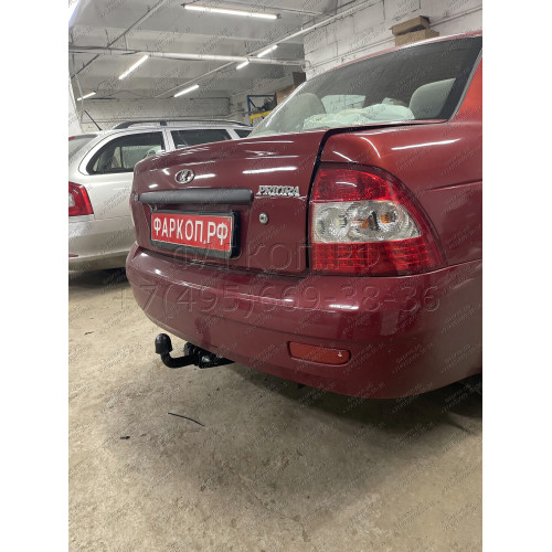 F.6018.001 BERG Фаркоп на Lada Priora 2007-2018, Lada 2110/2111/2112 1995-2007 без снятия и подрезки бампера. Тип шара: A. Нагрузки: 900/75 кг, масса фаркопа 12 кг (без электрики в комплекте)