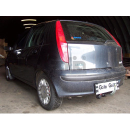 F090A GALIA Полностью оцинкованный фаркоп на FIAT Punto 1999-2005, FIAT Grande Punto 2005-2012. Тип шара: A. Без выреза бампера. Нагрузки: 1100/60 кг, масса фаркопа 14,72 кг