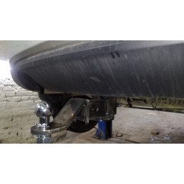 FA 0170-E Бизон Фаркоп на Renault Duster 2010-2021, Nissan Terrano 2014-2022, Renault Kaptur 2016-2022 без подрезки бампера. Тип шара: E (легкосъемный шар под квадрат). Нагрузки: 2500/