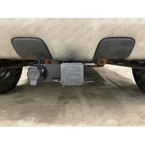 FA 0170-E Бизон Фаркоп на Renault Duster 2010-2021, Nissan Terrano 2014-2022, Renault Kaptur 2016-2022 без подрезки бампера. Тип шара: E (легкосъемный шар под квадрат). Нагрузки: 2500/100 кг. Не комплектуется электрикой