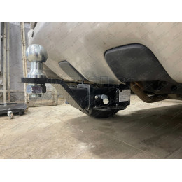 FA 0170-E Бизон Фаркоп на Renault Duster 2010-2021, Nissan Terrano 2014-2022, Renault Kaptur 2016-2022 без подрезки бампера. Тип шара: E (легкосъемный шар под квадрат). Нагрузки: 2500/