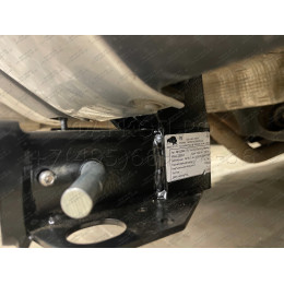 FA 0170-E Бизон Фаркоп на Renault Duster 2010-2021, Nissan Terrano 2014-2022, Renault Kaptur 2016-2022 без подрезки бампера. Тип шара: E (легкосъемный шар под квадрат). Нагрузки: 2500/