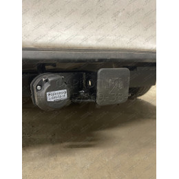 FA 0481-E Бизон Фаркоп на Toyota Prius 20 2003-2009 без подрезки бампера. Тип шара: E (легкосъемный шар под квадрат). Нагрузки: 2200/100 кг. Не комплектуется элек