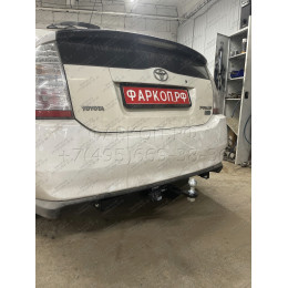 FA 0481-E Бизон Фаркоп на Toyota Prius 20 2003-2009 без подрезки бампера. Тип шара: E (легкосъемный шар под квадрат). Нагрузки: 2200/100 кг. Не комплектуется элек