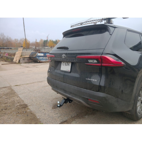 FA 0560-E Бизон Фаркоп на Toyota Grand Highlander 2023-, Lexus TX 2023- без подрезки бампера. Тип шара: E (легкосъемный шар под квадрат). Нагрузки: 2500/160 кг. Не комплектуется электрикой