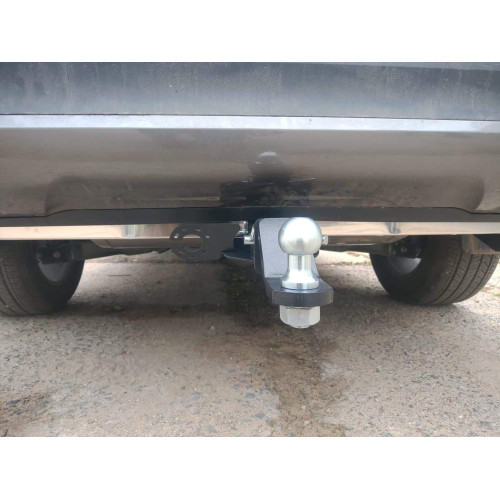 FA 0560-E Бизон Фаркоп на Toyota Grand Highlander 2023-, Lexus TX 2023- без подрезки бампера. Тип шара: E (легкосъемный шар под квадрат). Нагрузки: 2500/160 кг. Не комплектуется электрикой