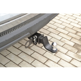 GAC-23-991122.00 PT GROUP Фаркоп на GAC GS8 2023- без снятия и подрезки бампера. Тип шара: E (легкосъемный шар под квадрат). Нагрузки: 1100/75 кг, масса фаркопа 18 кг